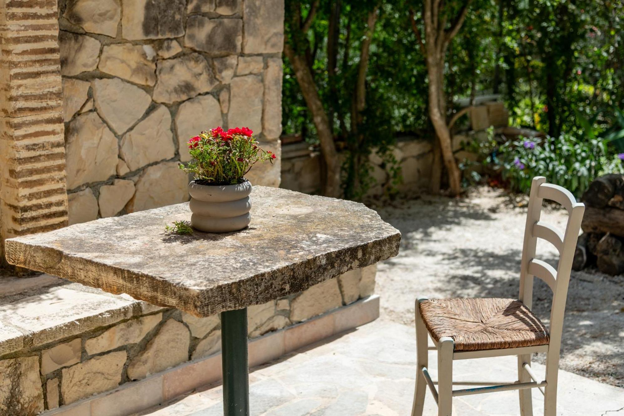 Orama Stone Apartments - Authentic Hospitality In A Historical Location, By Zantewize Exterior photo