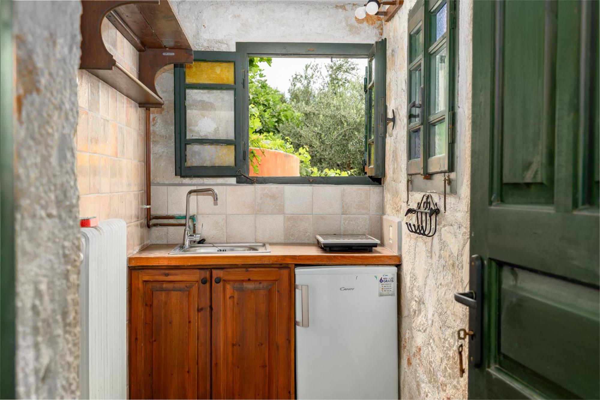 Orama Stone Apartments - Authentic Hospitality In A Historical Location, By Zantewize Room photo